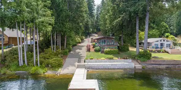 1680 Mason Lake S