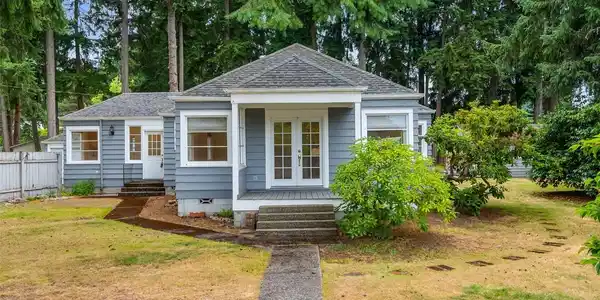 3143 Hilmes SE