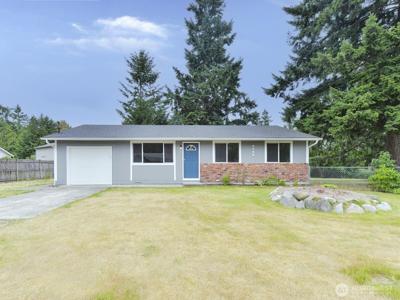 2705 181st E