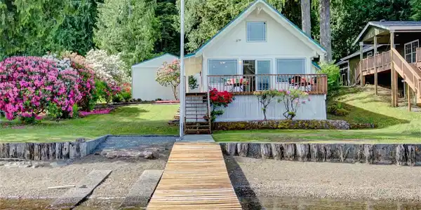 33681 South Shore