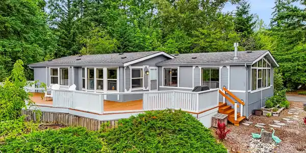 2366 Northshore
