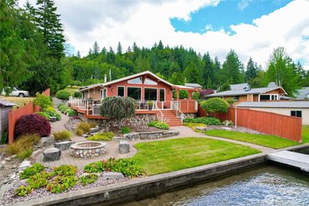 423 Summit Lake Shore NW