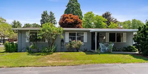 3300 Carpenter SE