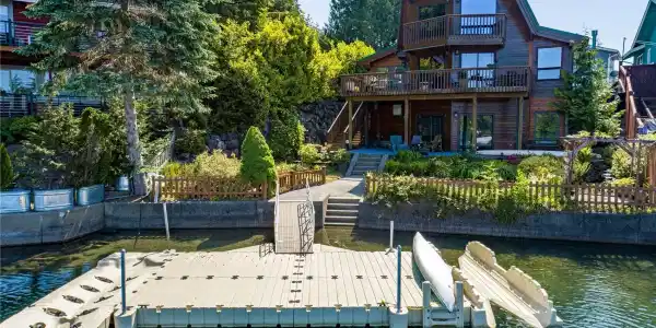 156 Lost Lake Park