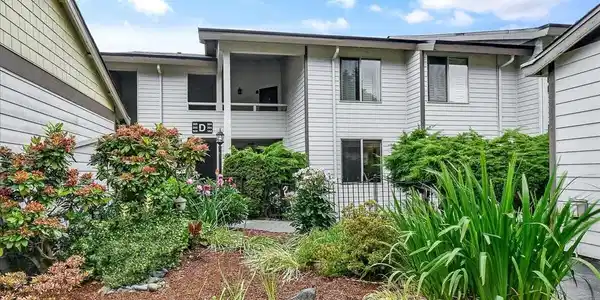 23501 Lakeview