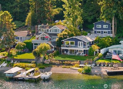 1814 Lake Sammamish NE