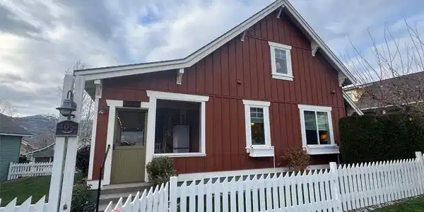 105 Firerock