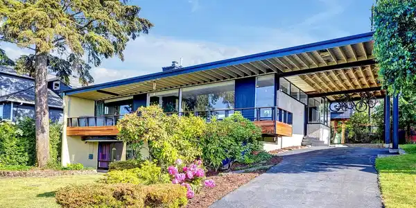 7221 Sunnycrest