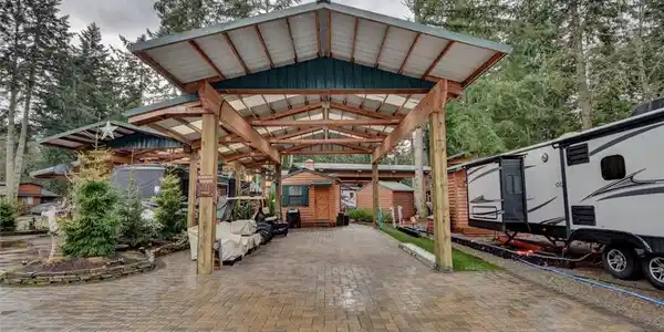 1546 Reservation Road SE