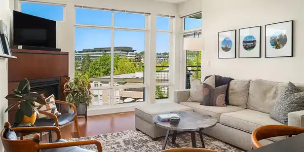 211 Kirkland