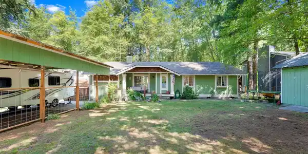 4137 Big Beef Crossing NW