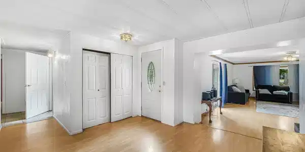 Image 4 Image 4