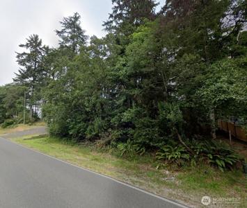 214 Duck Lake SE