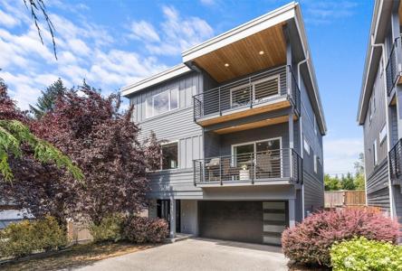 9909 123rd Lane NE
