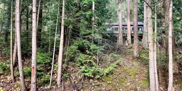 1758 Emerald Lake