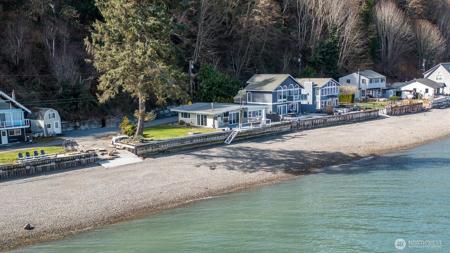 3187 Shoreline