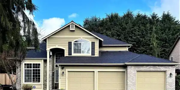 10504 29th SE