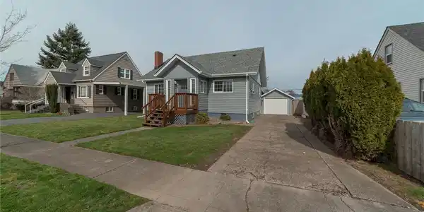 2808 Fir