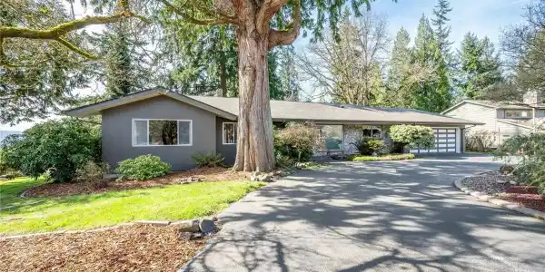 2241 Cascade