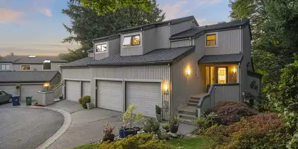 4617 103rd NE