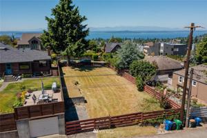 6712 36th SW