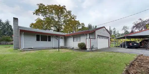 808 173rd S