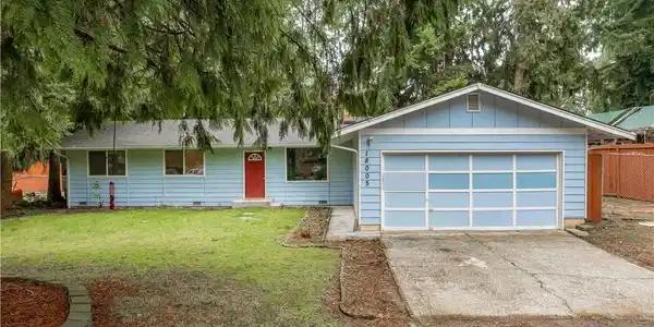 18005 45th E