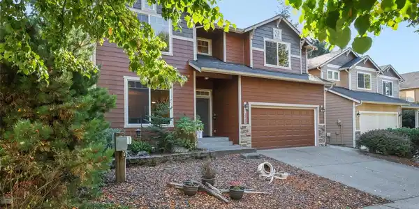2433 55th SE