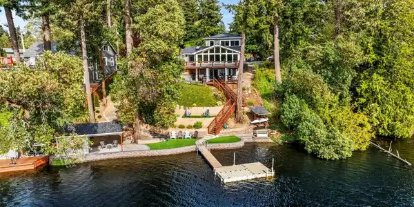 6501 27th SE