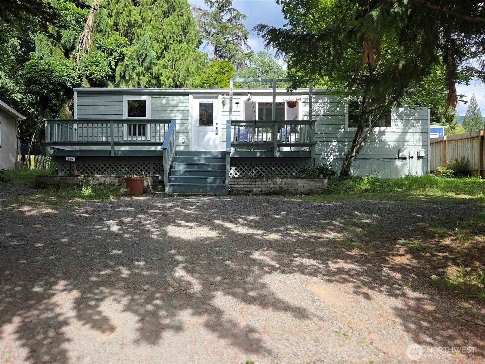 Image 1 Image 1