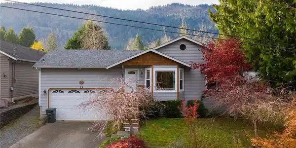 523 Fir Lane