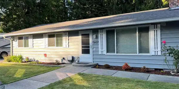 7407 Vandermark E