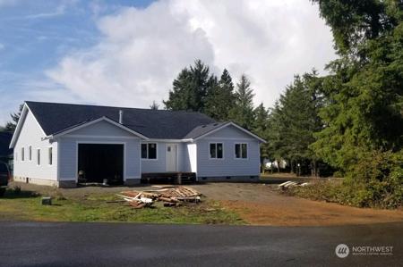 307 Sycamore SE