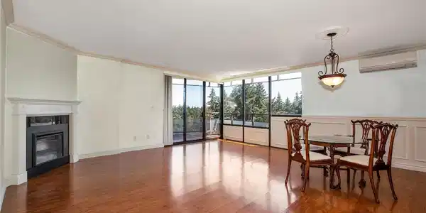 1910 Evergreen Park SW
