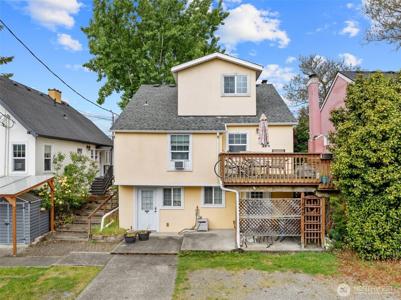 7842 Lake City NE