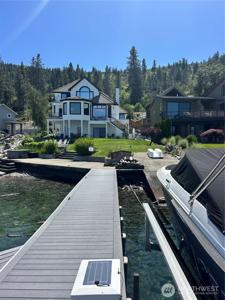 3300 Lakeshore Rd