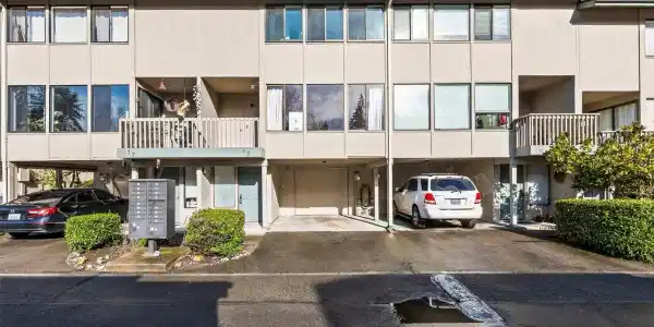 17303 Spanaway Loop S