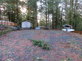 44760 Nika Kena Trail