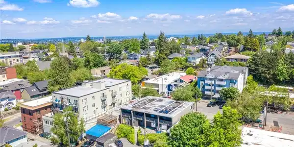 16211625 Queen Anne N