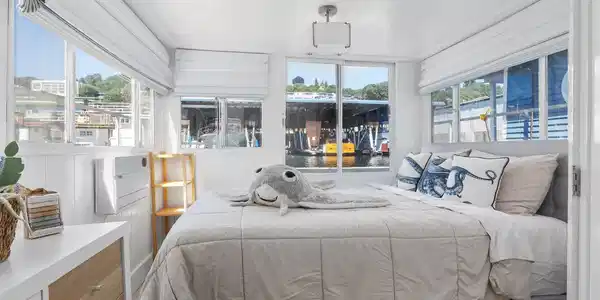 Image 3 Image 3