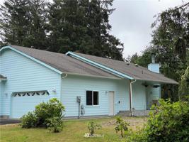 364 Mount Olympus Avenue SE