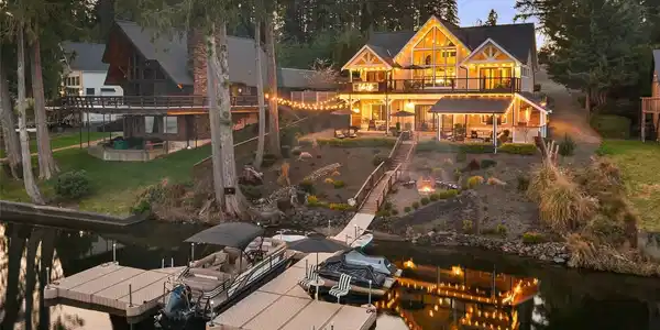 1870 Mason Lake W