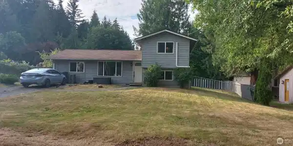 1707 Lakewood