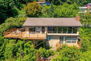631 West Lake Sammamish Parkway NE