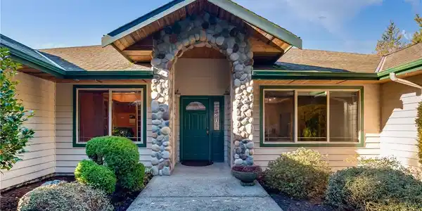 21379 Egret Place