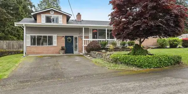 4205 S 340th Place