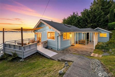 10932 Vashon Hwy SW