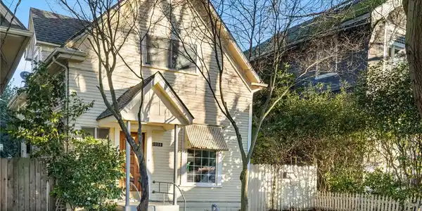 1008 Denny Way