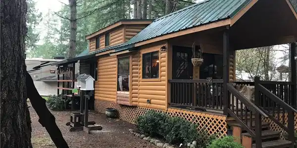 1546 Reservation Road SE