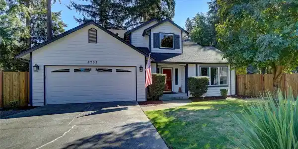 8702 109th SW